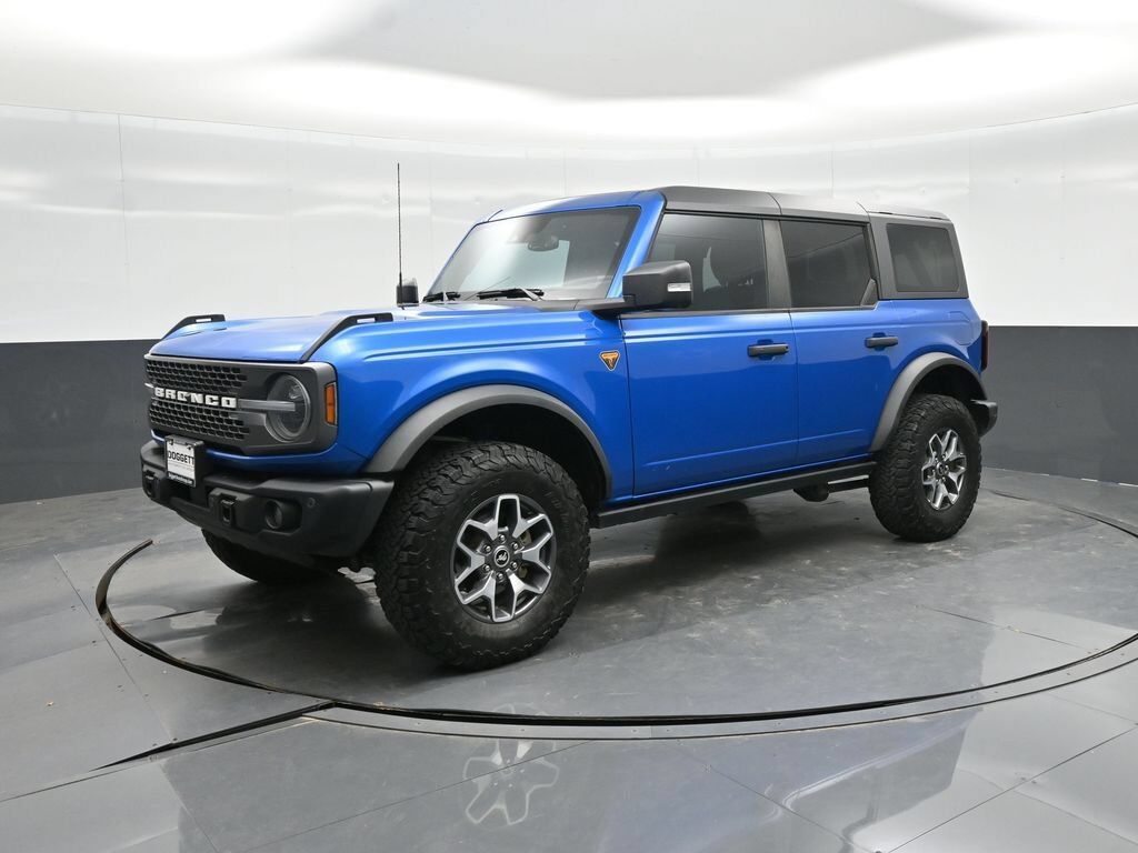 2023 FORD Bronco