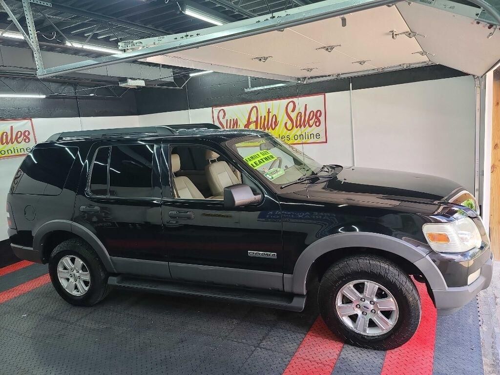 2006 FORD Explorer