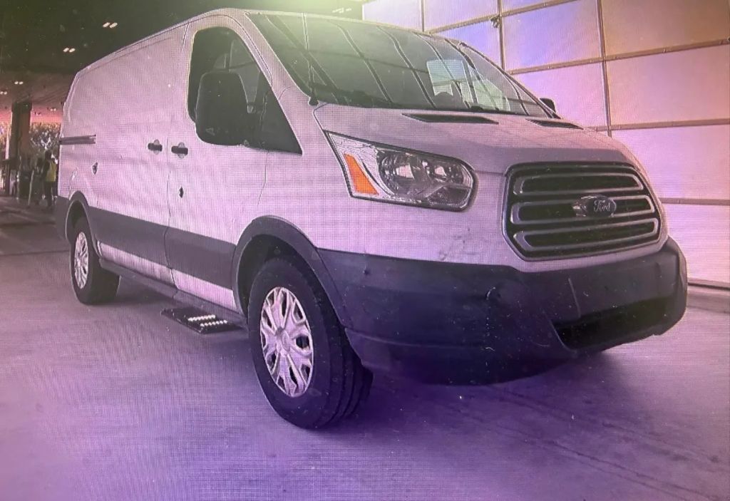 2017 FORD Transit