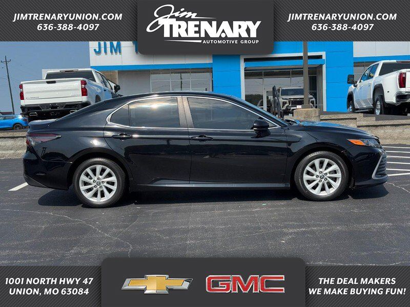 2022 TOYOTA Camry