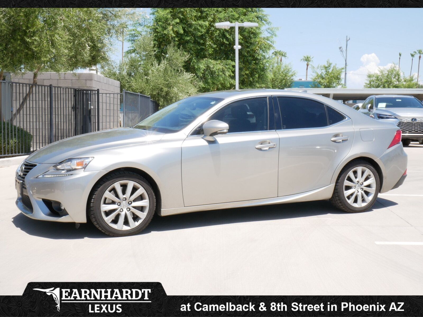 2016 LEXUS IS