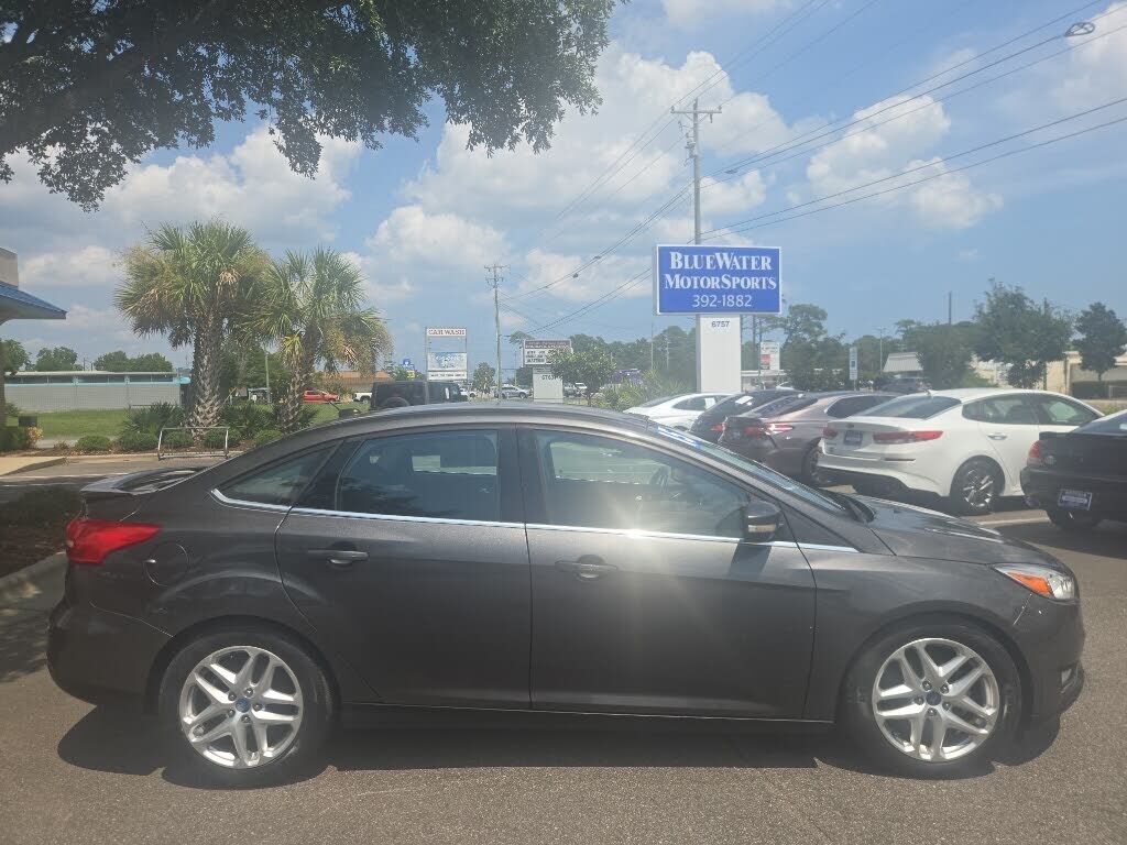 2015 FORD Focus
