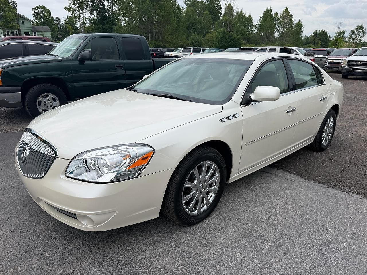 2011 BUICK Lucerne