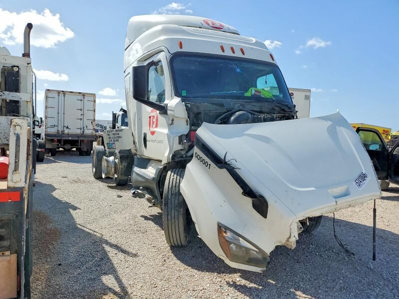 2020 FREIGHTLINER New Cascadia 116" Sleepercab