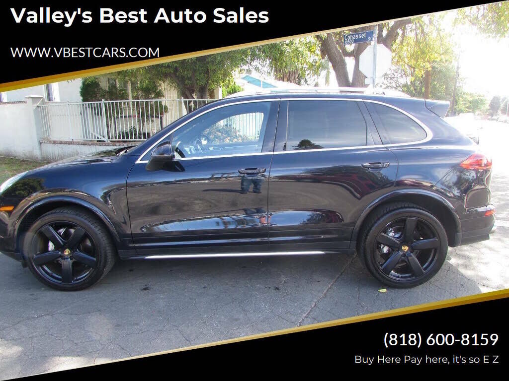 2017 PORSCHE Cayenne