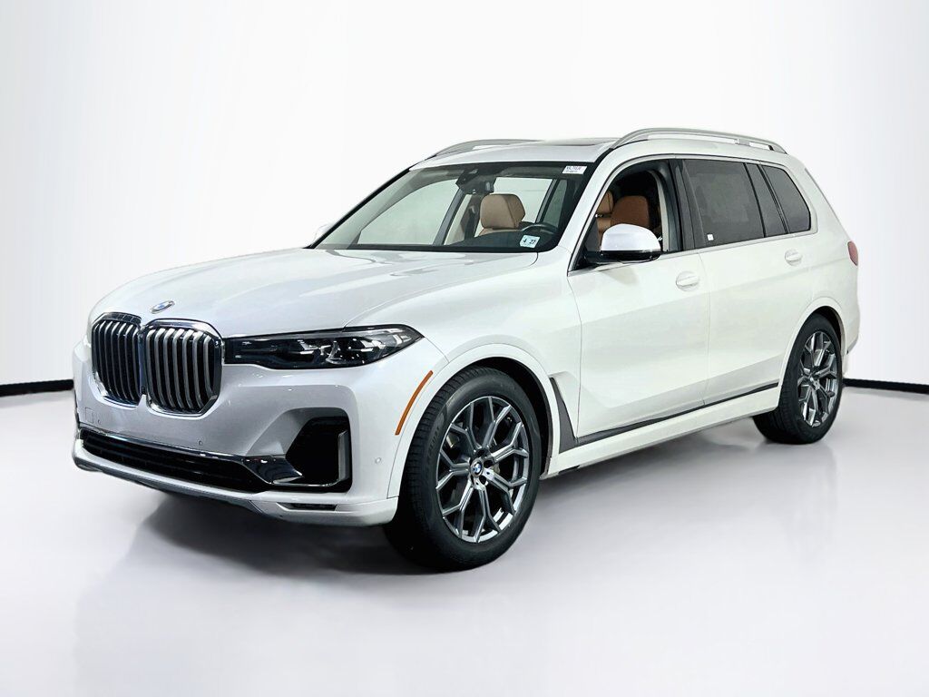 2022 BMW X7