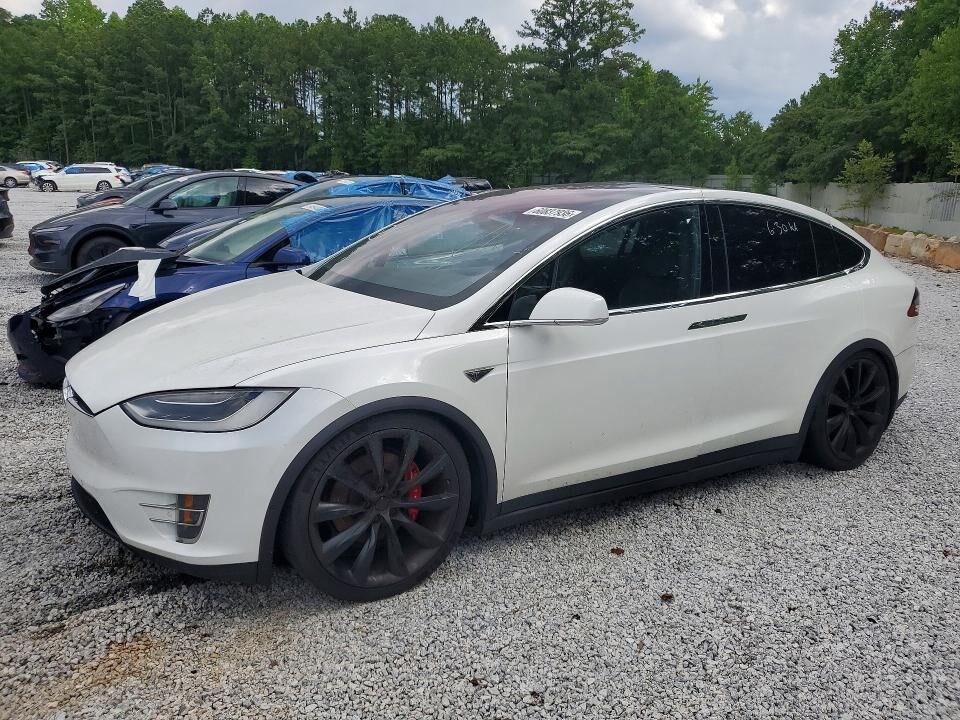 2016 TESLA Model X