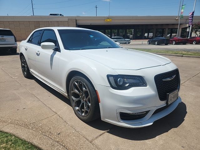 2017 CHRYSLER 300