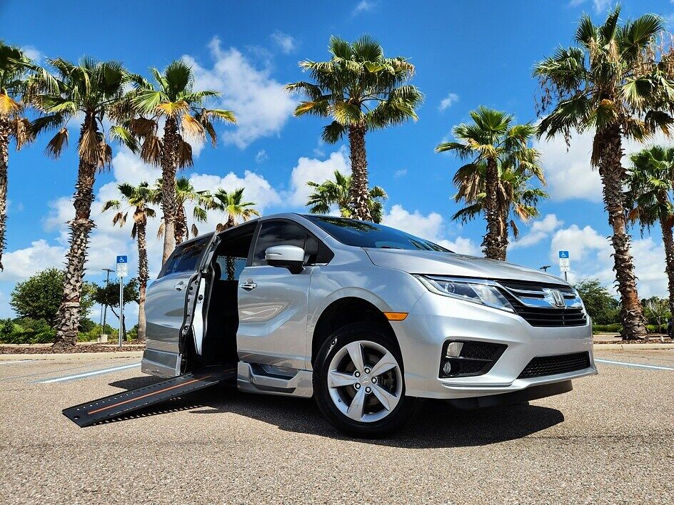 2019 HONDA Odyssey