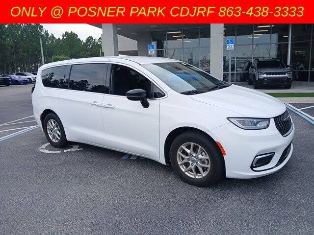 2025 CHRYSLER Pacifica