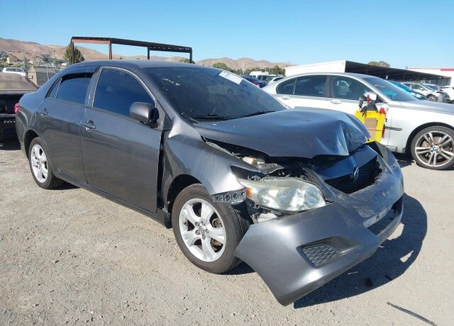 2010 TOYOTA Corolla