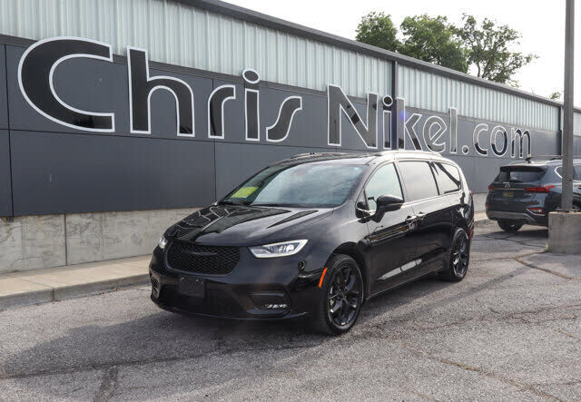 2025 CHRYSLER Pacifica