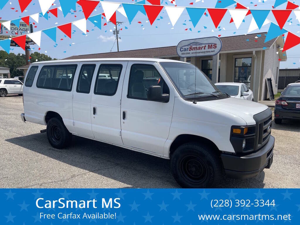2012 FORD E-350