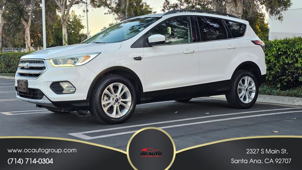 2017 FORD Escape