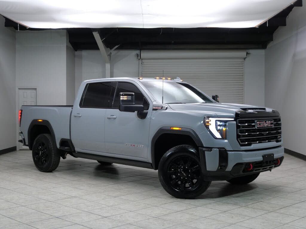 2025 GMC Sierra HD