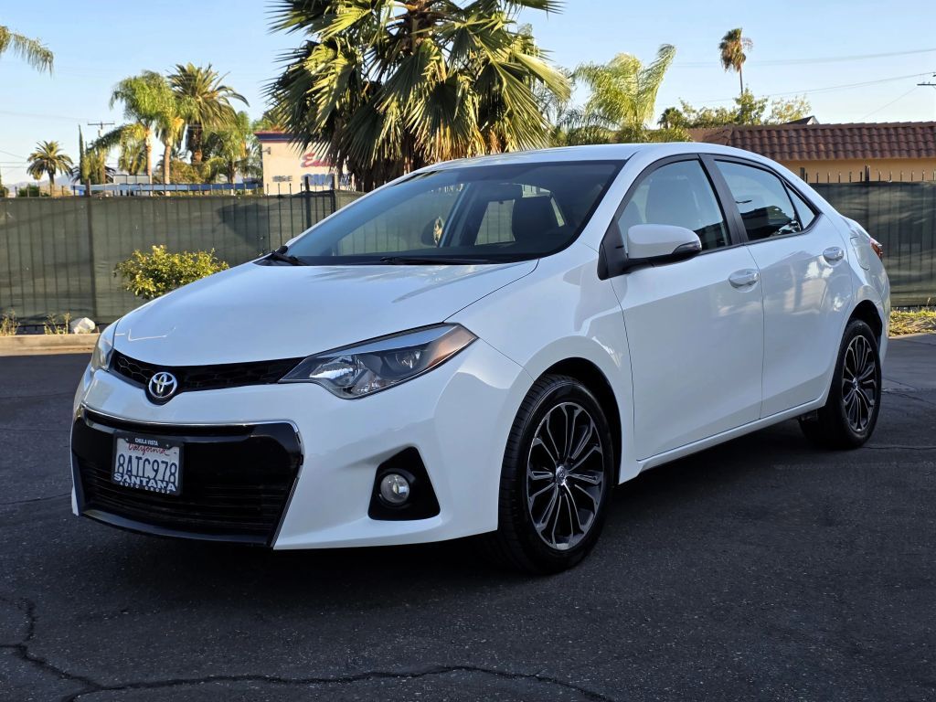 2016 TOYOTA Corolla