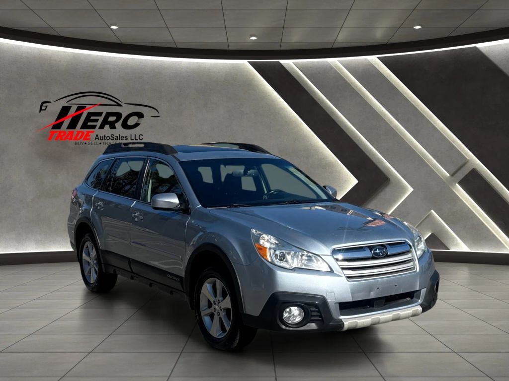 2014 SUBARU Outback