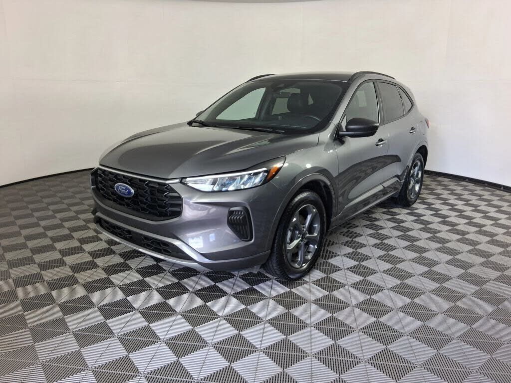 2024 FORD Escape