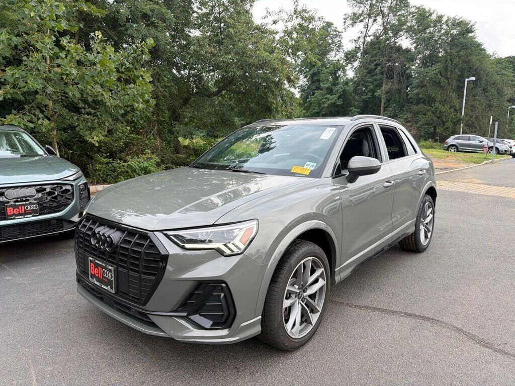 2024 AUDI Q3