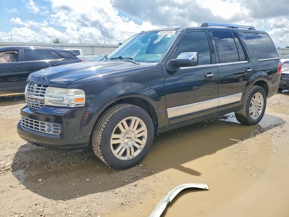 2013 LINCOLN Navigator