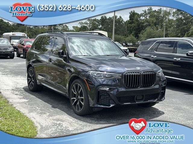 2022 BMW X7