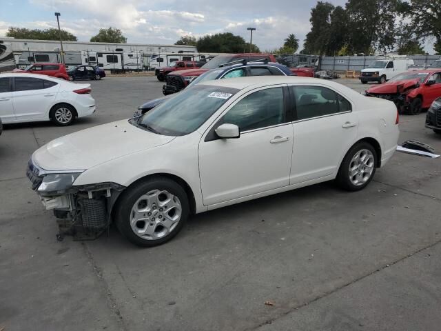 2011 FORD Fusion
