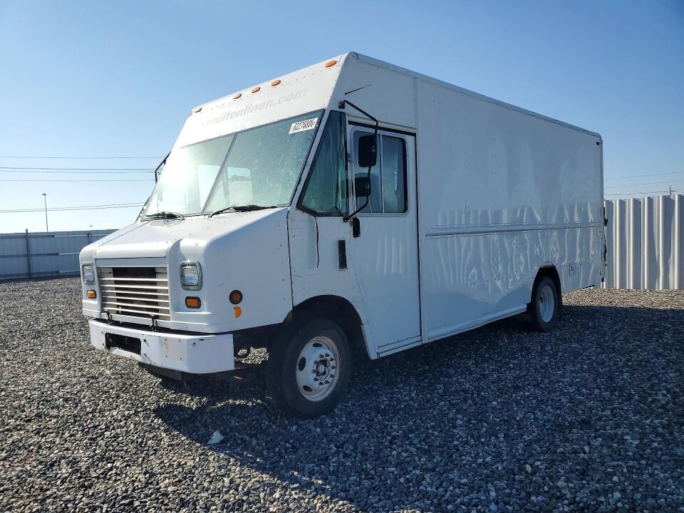 2011 FORD Commercial Chassis