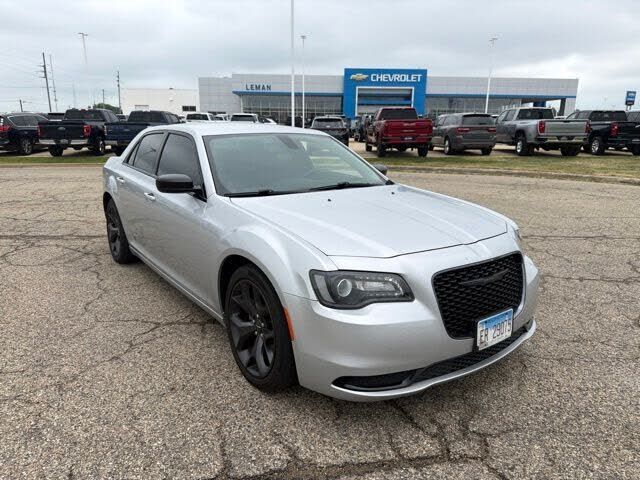 2020 CHRYSLER 300