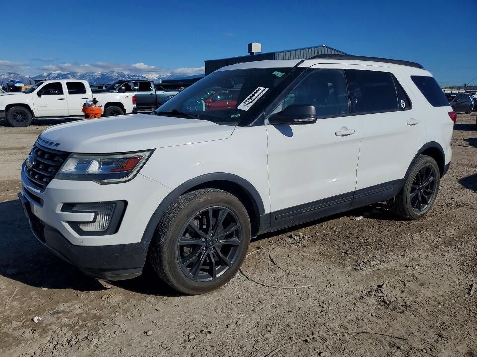 2017 FORD Explorer