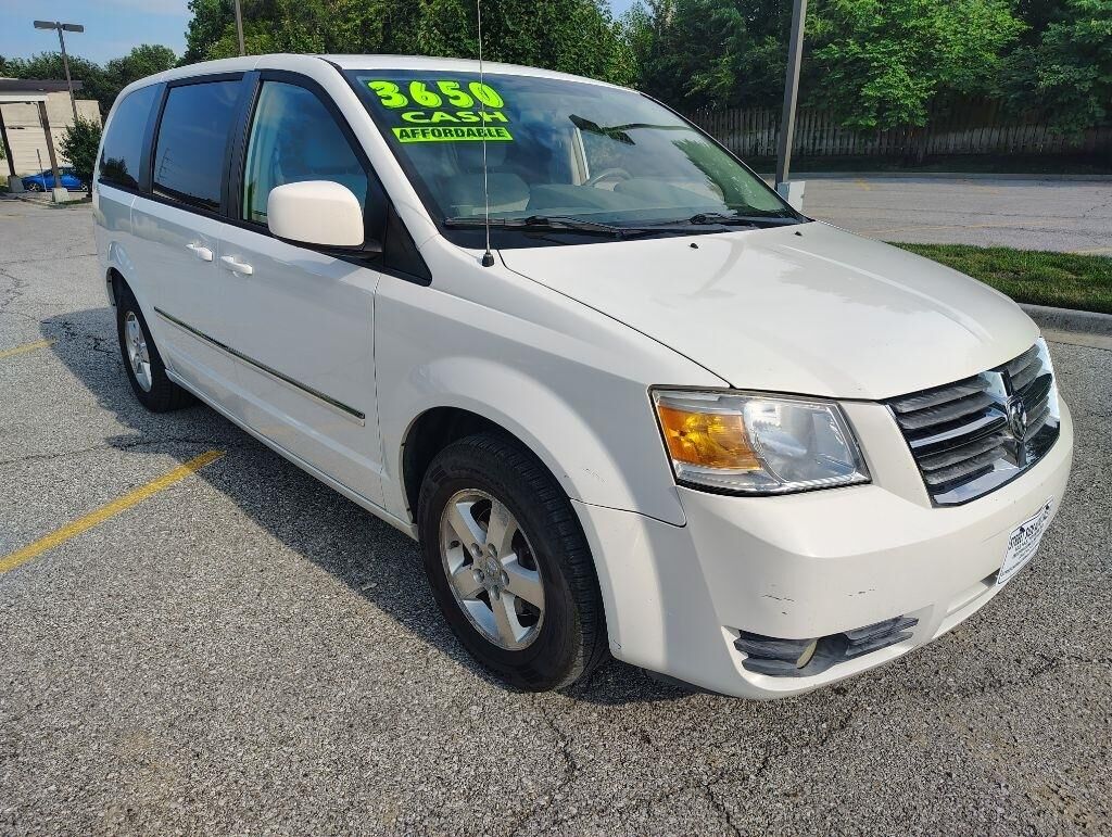 2008 DODGE Caravan