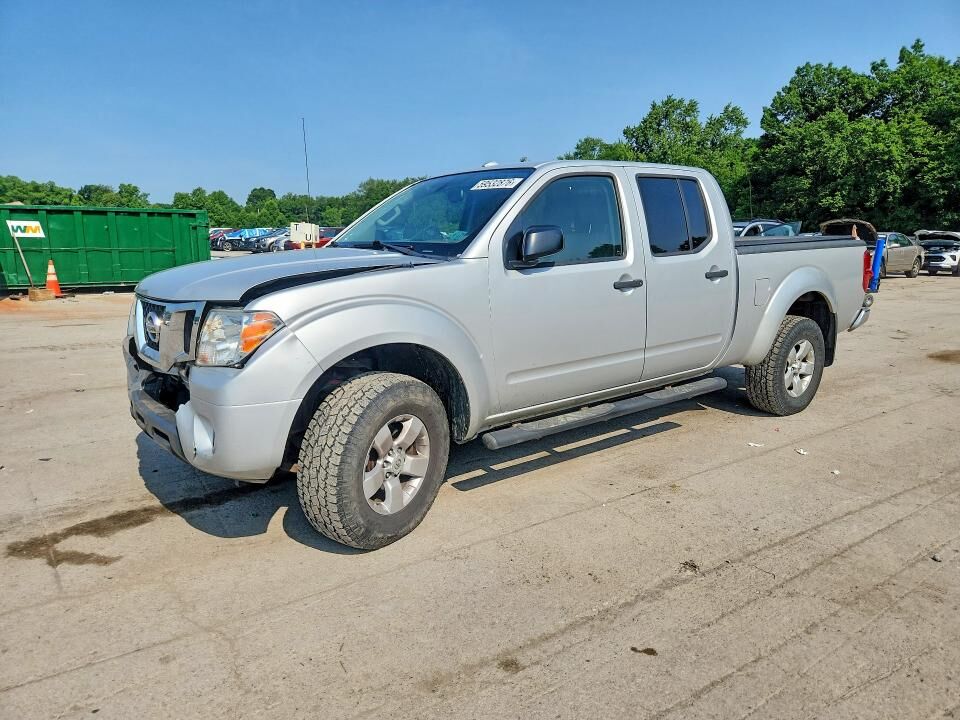 2012 NISSAN Frontier