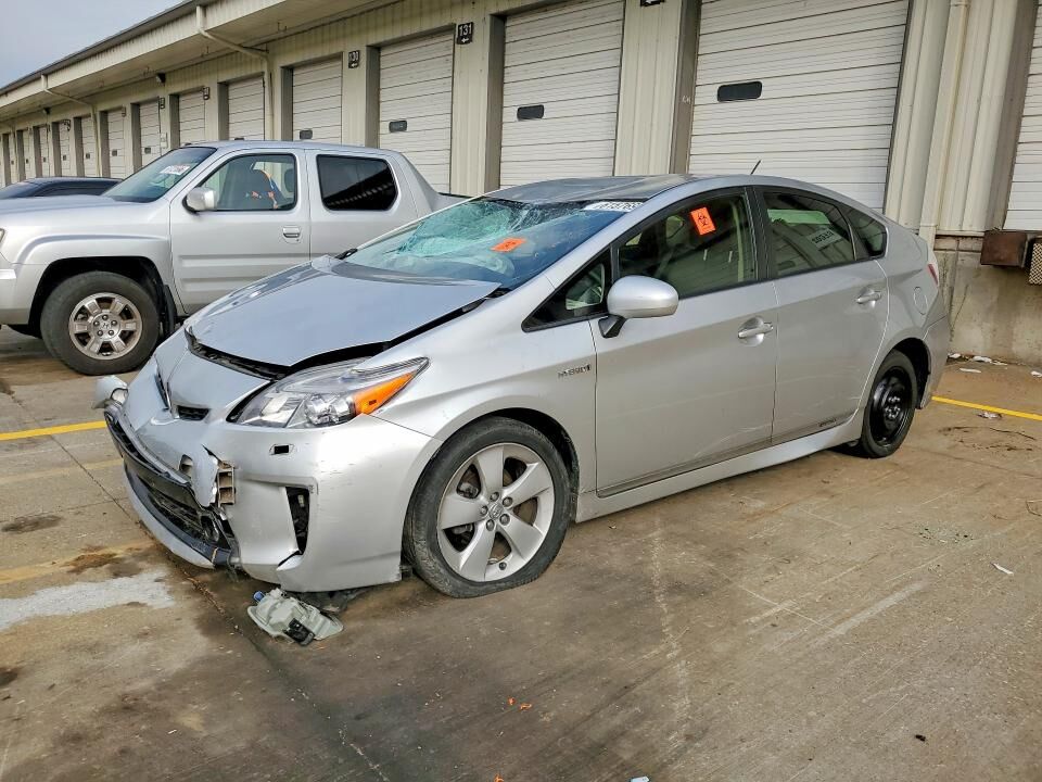 2013 TOYOTA PRIUS