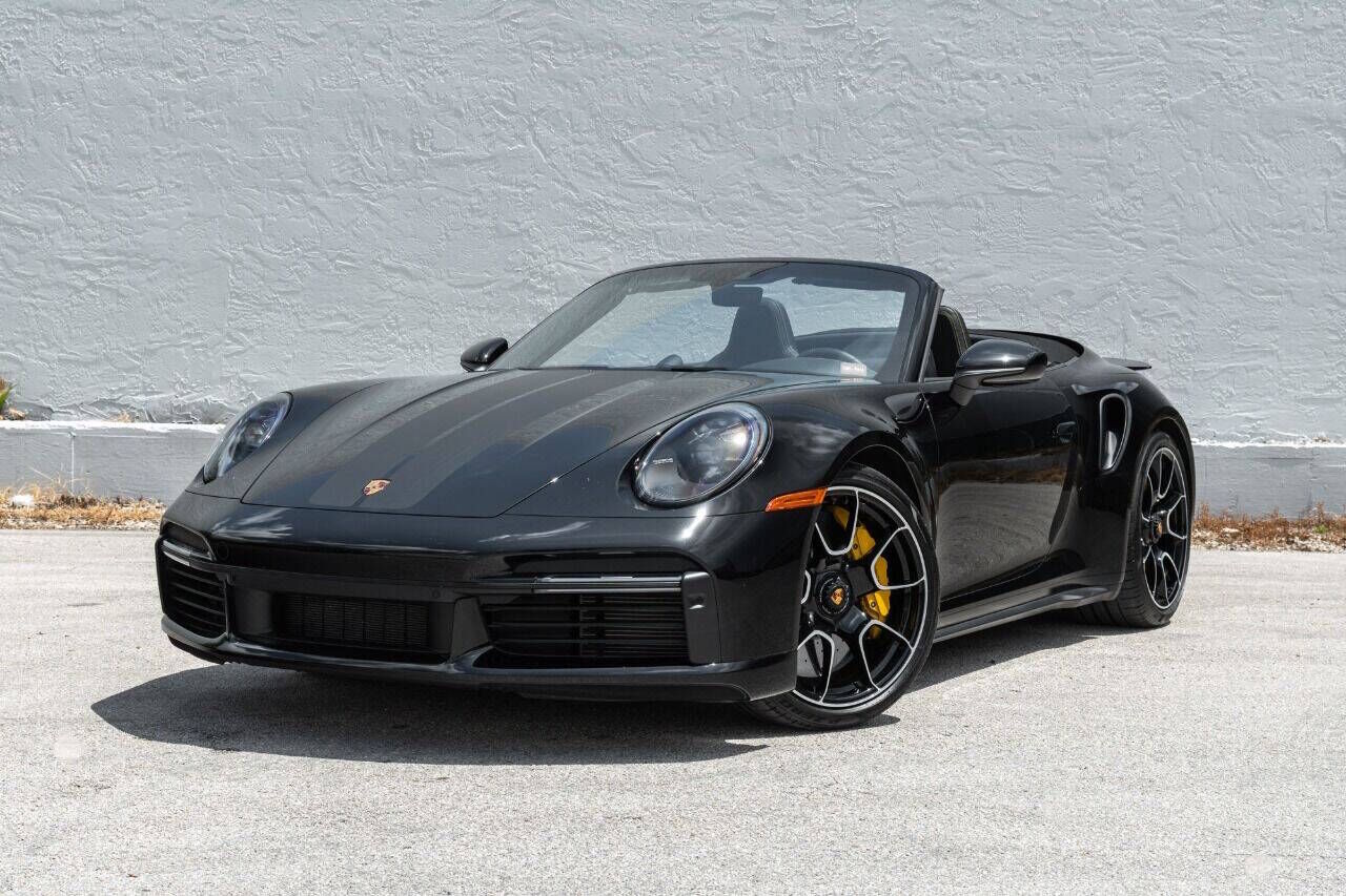 2021 PORSCHE 911
