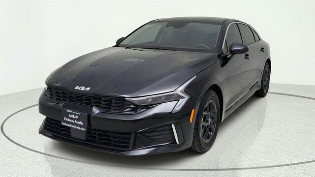 2025 KIA K5