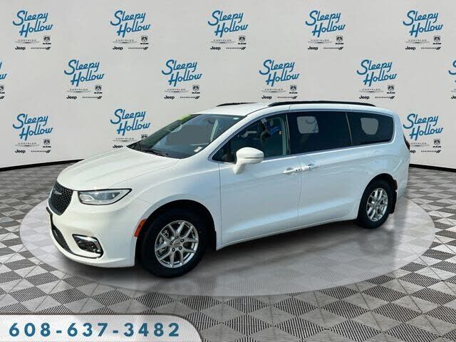 2022 CHRYSLER Pacifica