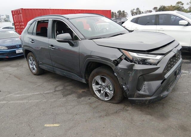 2025 TOYOTA RAV4