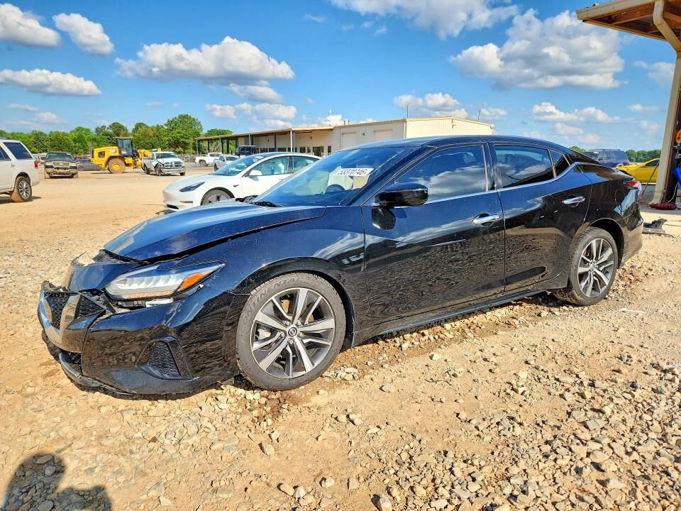 2019 NISSAN Maxima