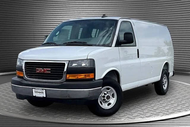2025 GMC Savana