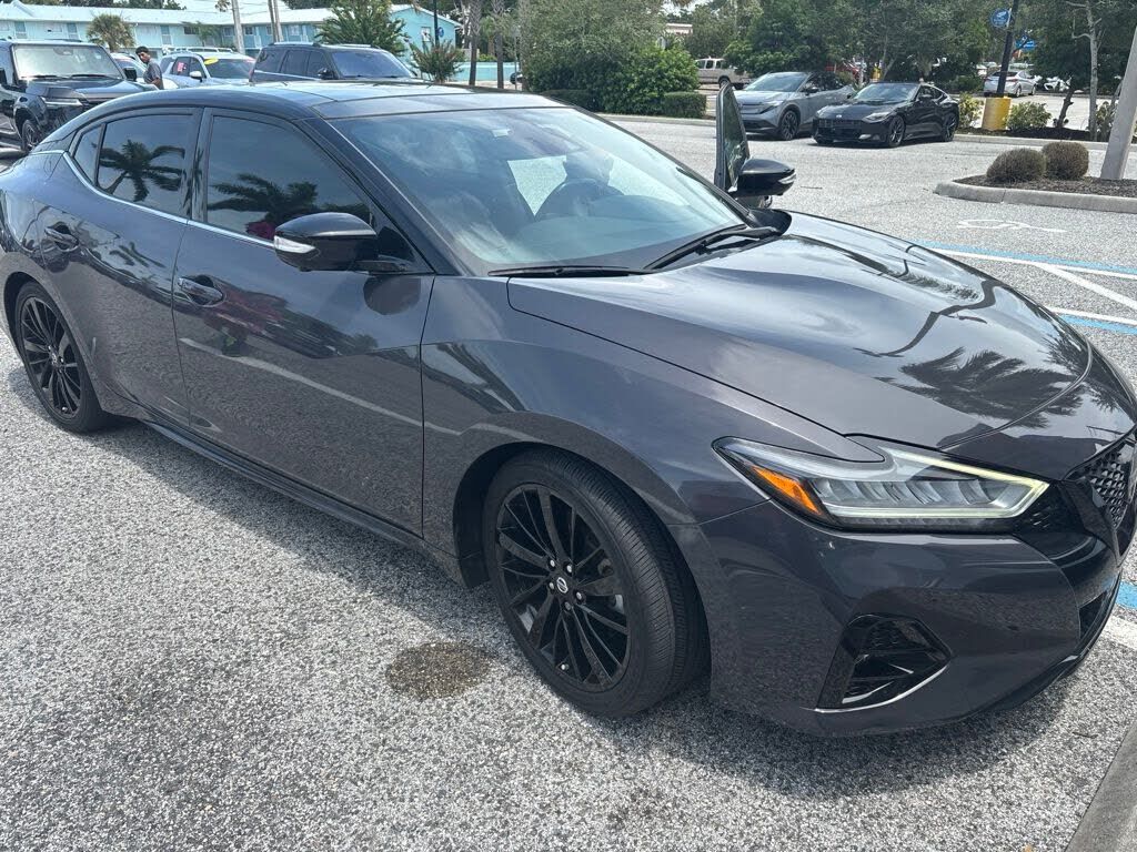 2021 NISSAN Maxima