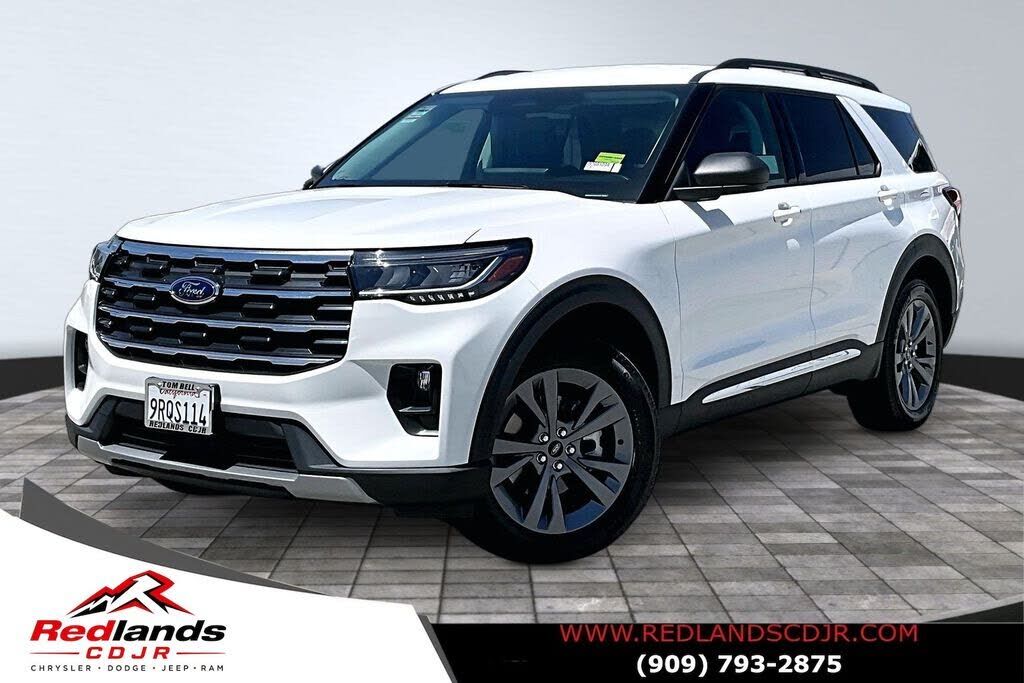 2025 FORD Explorer