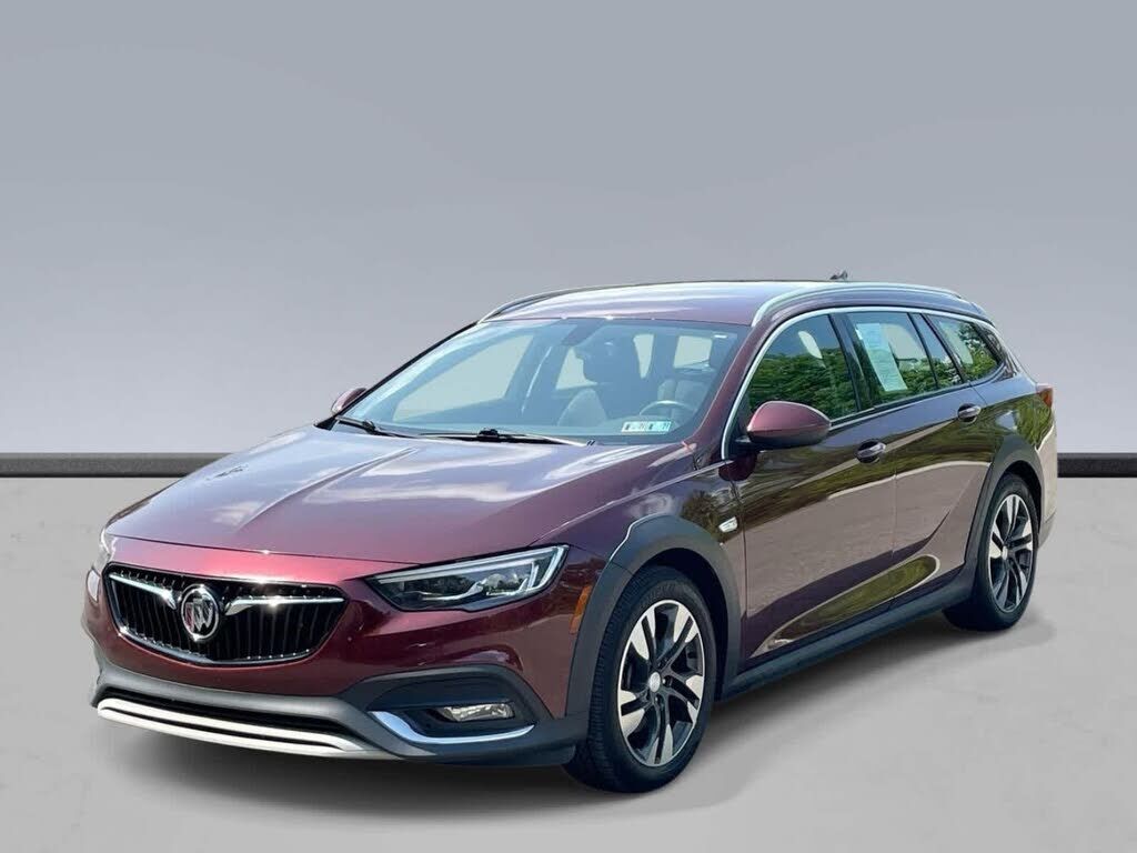 2018 BUICK Regal TourX