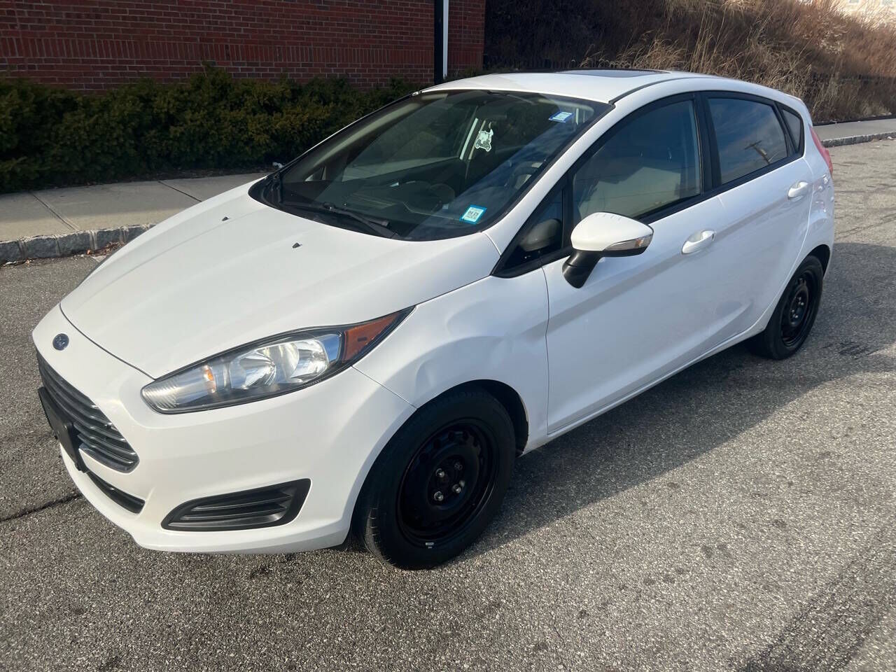 2016 FORD Fiesta