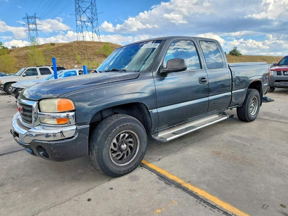 2003 GMC Sierra
