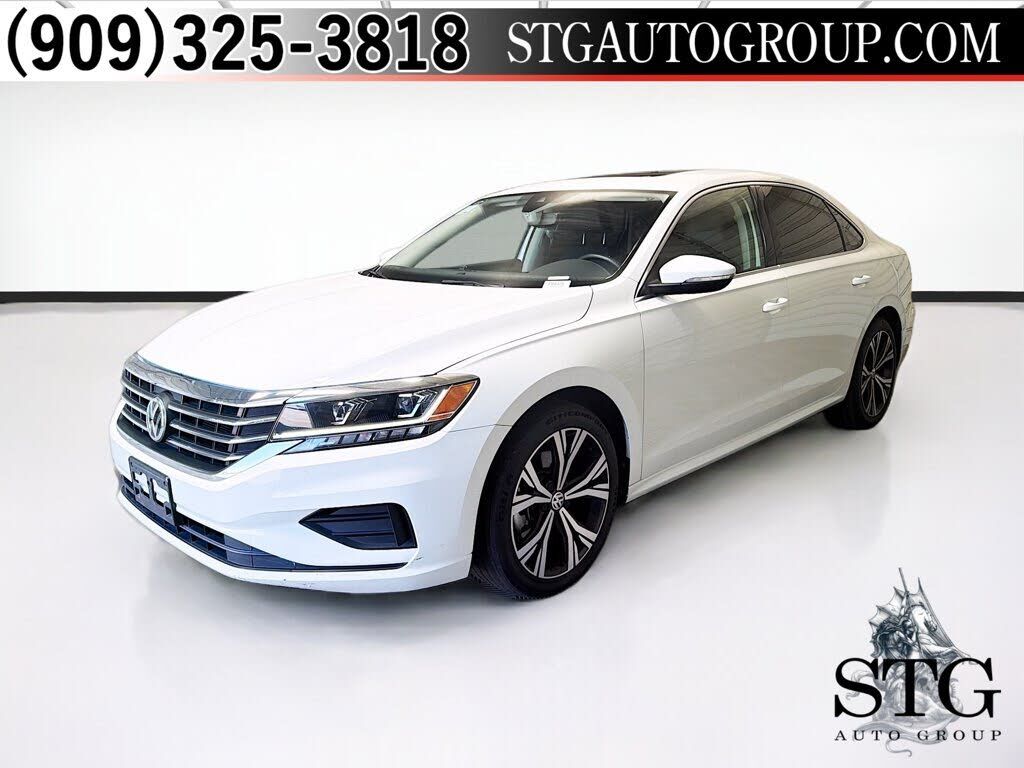 2022 VOLKSWAGEN Passat