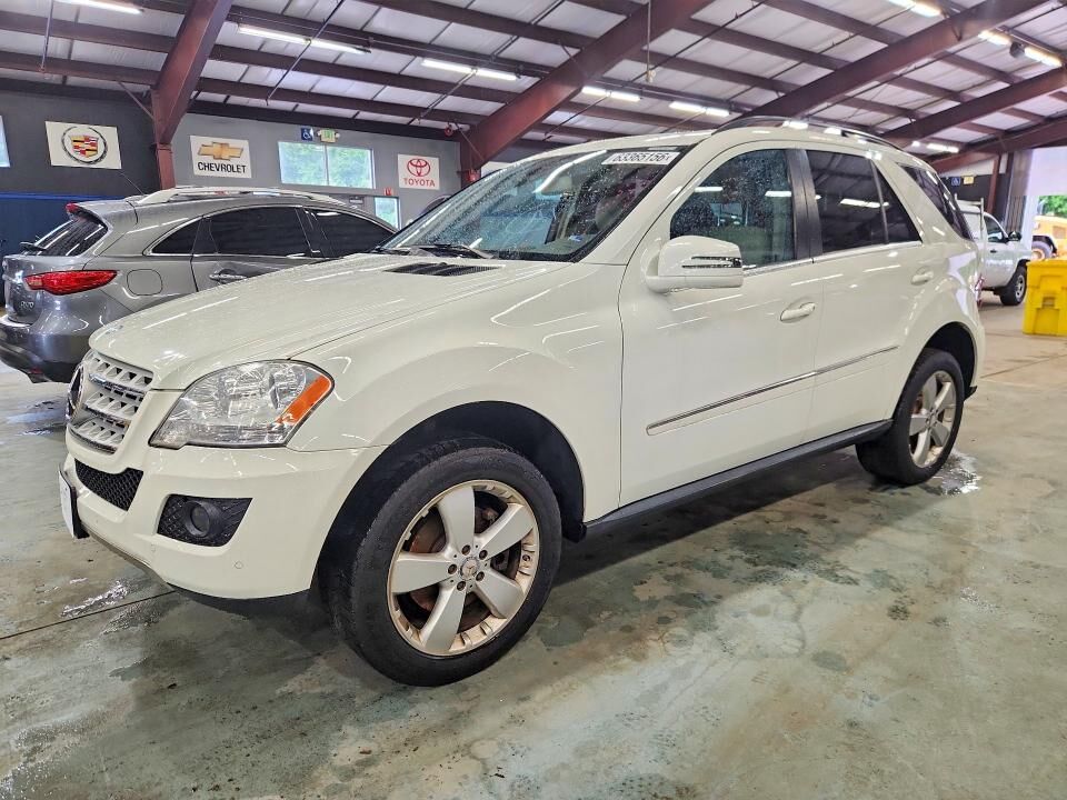 2011 MERCEDES-BENZ M-Class