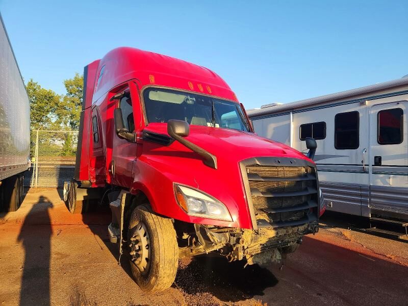 2023 FREIGHTLINER Cascadia