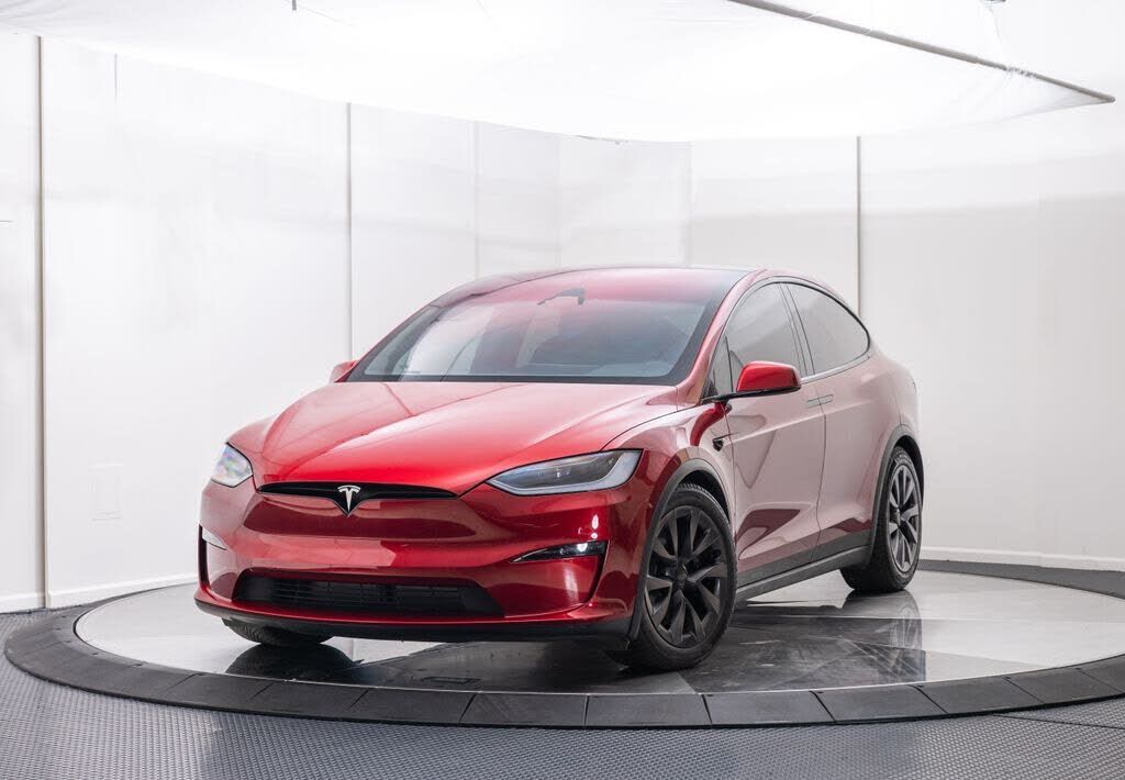 2024 TESLA Model X