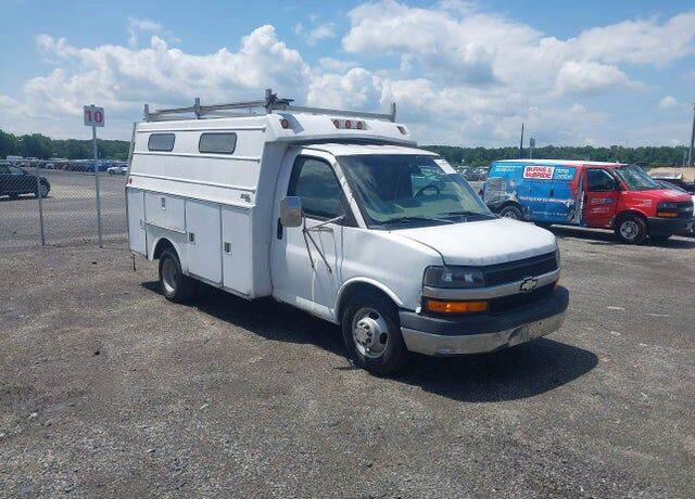 2004 CHEVROLET Express