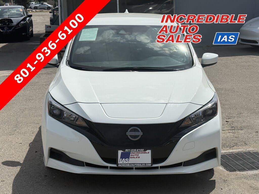 2025 NISSAN Leaf