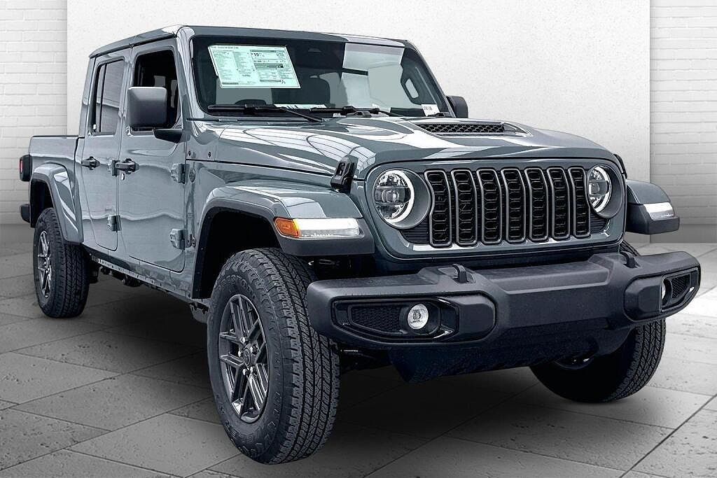 2026 JEEP Gladiator